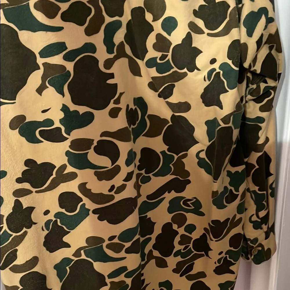 L.L. Bean Casual Button Down Shirt Green and Tan camouflage - Picture 6 of 6